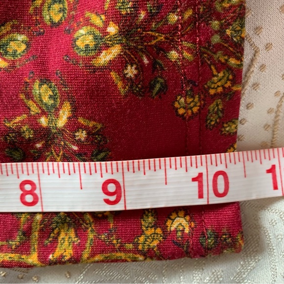 LULAROE. Red/Gold fitted straight dress. Size S. Simply Comfortable. - Picture 7 of 9